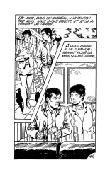 dans les vestiaires du club de gym : page 44